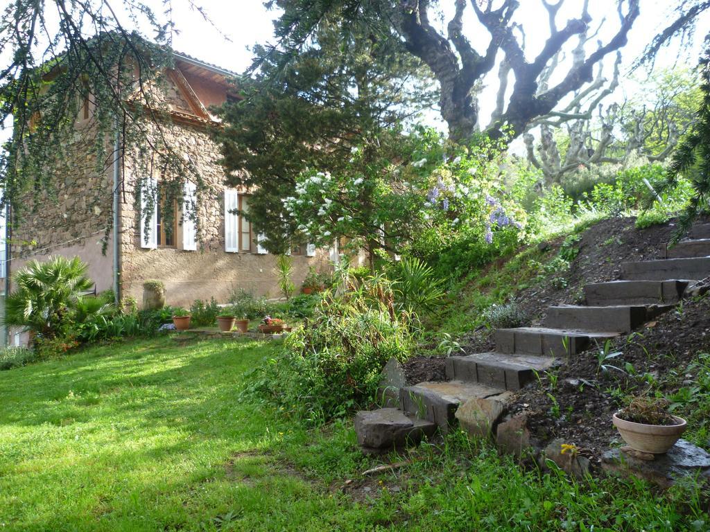 Bed&breakfast La Maison De Nathalie Les Mayons Extérieur photo
